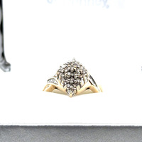  10kt Yellow Gold Cluster Ring
