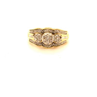  10kt Yellow Gold Diamond Cluster Ring