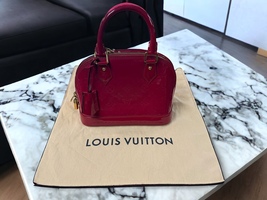 Louis Vuitton Alma BB Patent Leather - Red