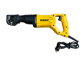 Dewalt DWE304 Reciprocating Saw