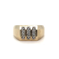  10kt Yellow Gold 0.48ctw Diamond Ring