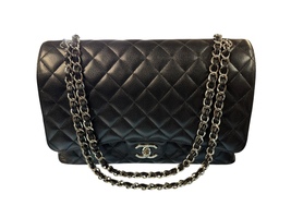 Chanel Classic Jumbo Double Flap Quilted Caviar Hand Bag