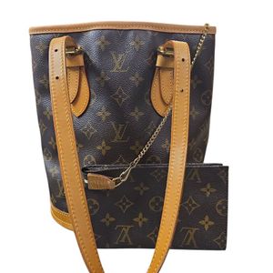Louis Vuitton Petite Bucket